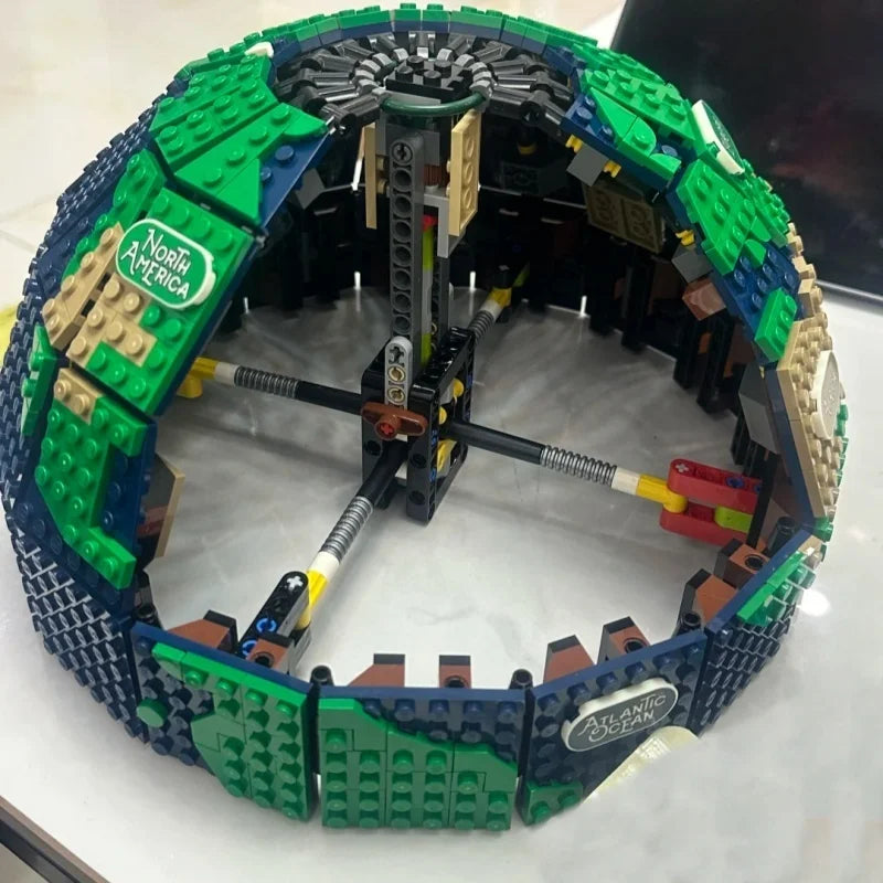 2585 pieces of creative globes, modular DIY building blocks, compatible with suitable for children's educational gifts